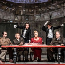Capri - Wyspa Uciekinirow - Od&eacute;on - Th&eacute;&acirc;tre de l'Europe, Paris