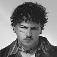Zed Yun Pavarotti