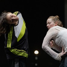 EMANUEL GAT DANCE Cinq Jours au Soleil