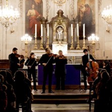 Vivaldi : Les Quatre Saisons - Ave Maria et Airs Sacr&eacute;s