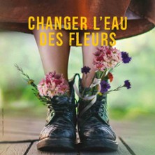 CHANGER L'EAU DES FLEURS