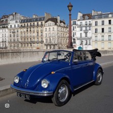 Visite Guid&eacute;e de 1h30 dans Paris en Coccinelle Cabriolet