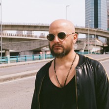 Bachar Mar-Khalif&eacute; joue Christophe
