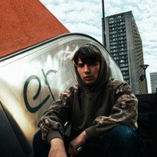 Lushe + Premi&egrave;re Partie