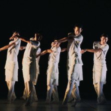 MODERN TABLE DANCE COMPANY Medita